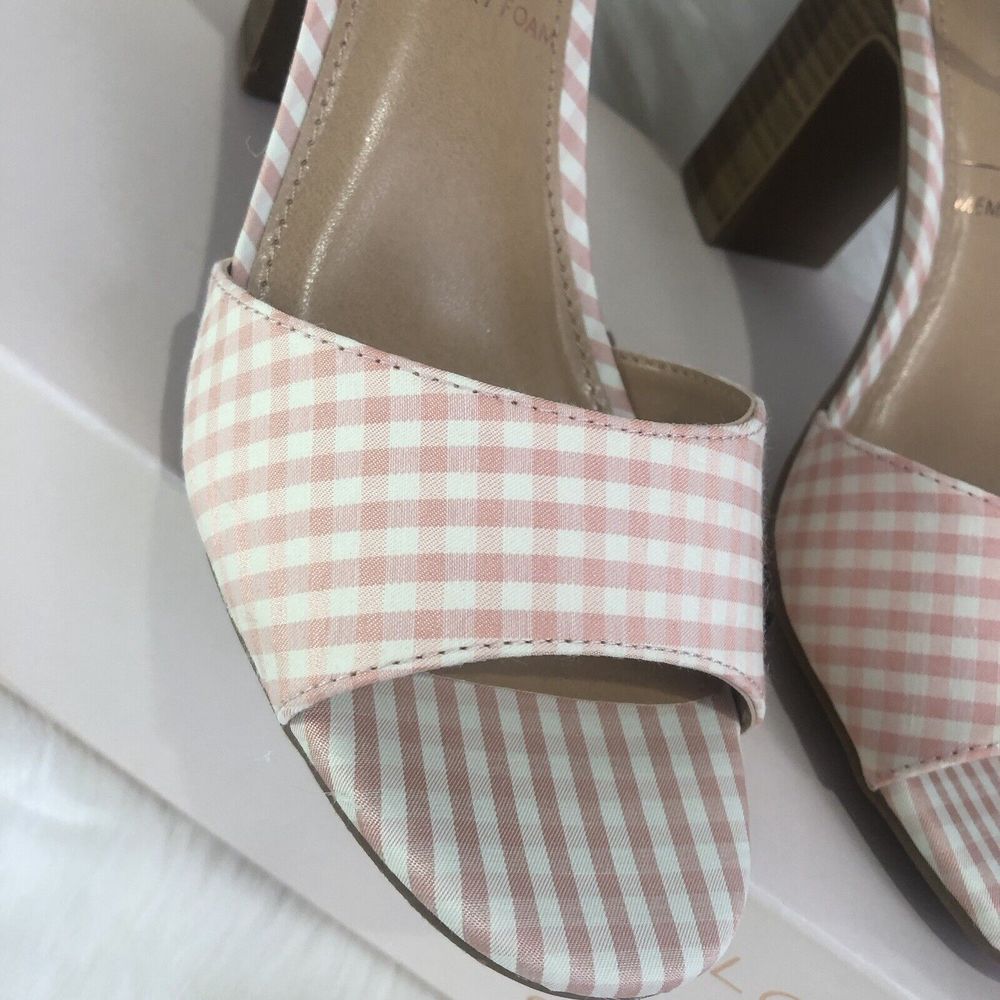 LC Lauren Conrad Block Heel Sandals - Picture 5 of 11